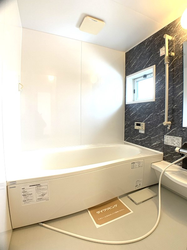 グリッターヴィヴィBの浴室