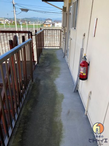 若葉荘のその他共用部分|2F通路です