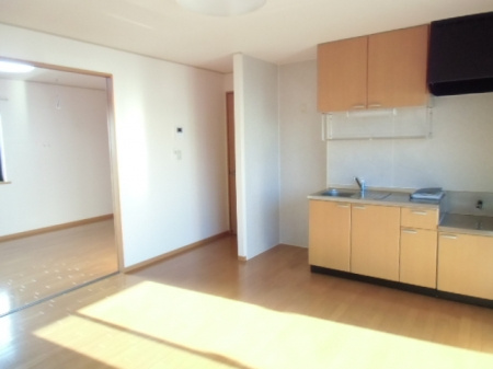 サンシルフィーCの居間・リビング|お写真は同タイプのモデルです。