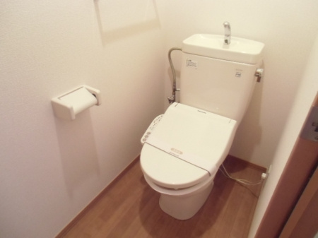 サンシルフィーCのトイレ|お写真は同タイプのモデルです。