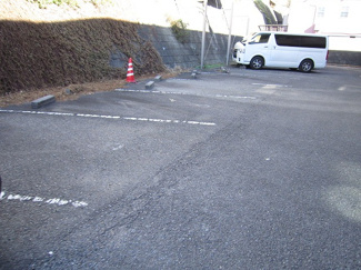 【駐車場】 | いつでも目の届く敷地内に駐車場があります♪荷物がかさばりがちなお買物にも、敷地内駐車場があると便利ですよね☆