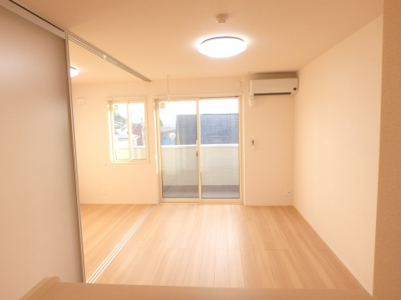 プラネージュⅡの居間・リビング