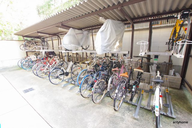 エステムコート新大阪　仲介手数料無料の駐車場