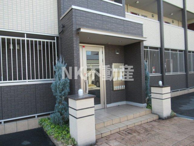 【エントランス】 | Four Seasons御厨（フォーシーズンミクリヤ）（八戸ノ里賃貸） | エントランスです