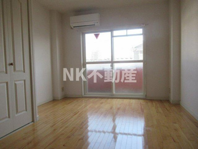 【内装】 | マジェスタ八戸ノ里（八戸ノ里賃貸） | 明るい室内です