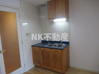 【キッチン】 | マジェスタ八戸ノ里（八戸ノ里賃貸） | きれいなキッチンです