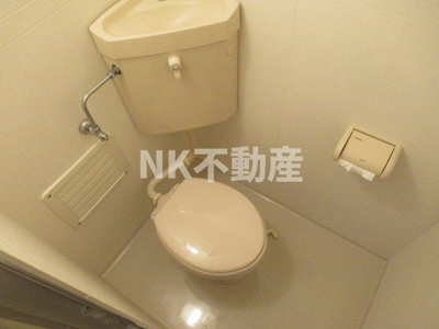 【トイレ】 | マジェスタ八戸ノ里（八戸ノ里賃貸） | トイレもきれいです