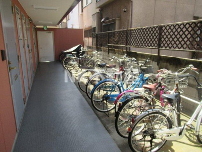【その他共用部分】 | マジェスタ八戸ノ里（八戸ノ里賃貸） | 駐輪場です