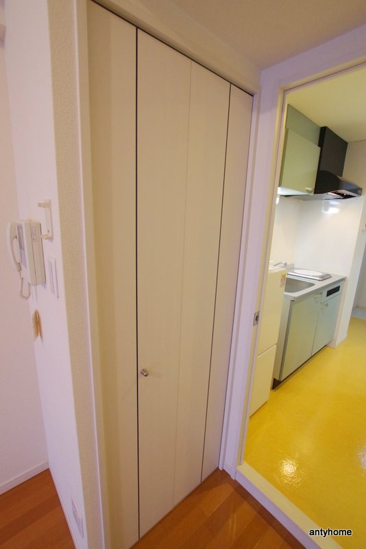 小松パラッツオ旧源蔵町　仲介手数料無料の収納