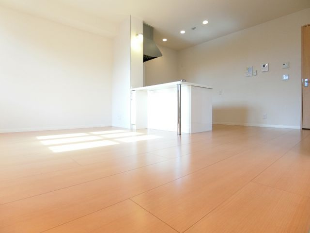 シャーメゾン竹城庵の居間・リビング