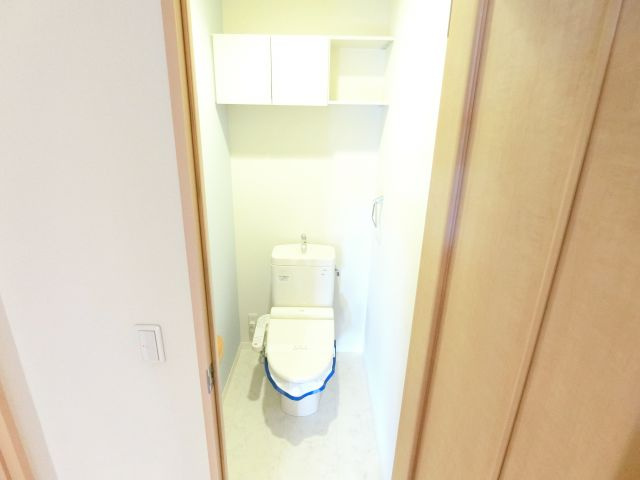 シャーメゾン竹城庵のトイレ
