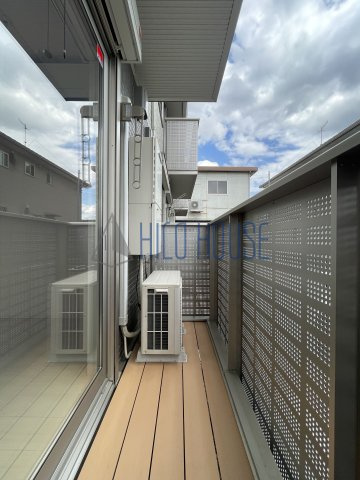 ボナール・Ｔのバルコニー