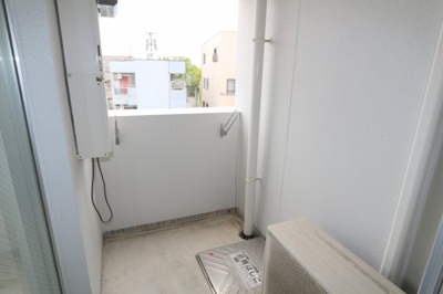 【バルコニー】 | ラークスパ岡町