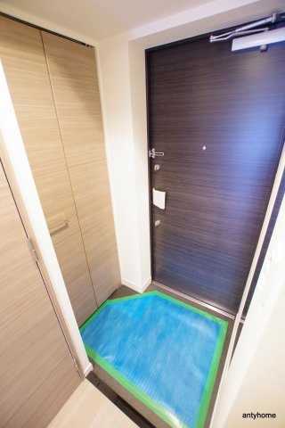 プレサンス梅田ヴェルテ　仲介手数料無料の玄関