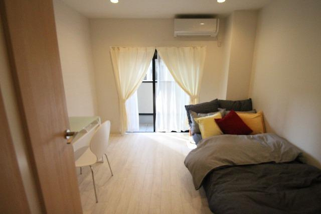 NOVA VIA(近畿大学一人暮らし)の洋室