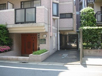 【エントランス】