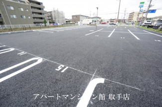 【駐車場】