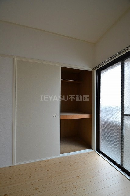 広島市西区横川町２丁目の賃貸マンションの収納