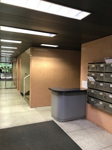 東京銀座ビルディングのエントランス