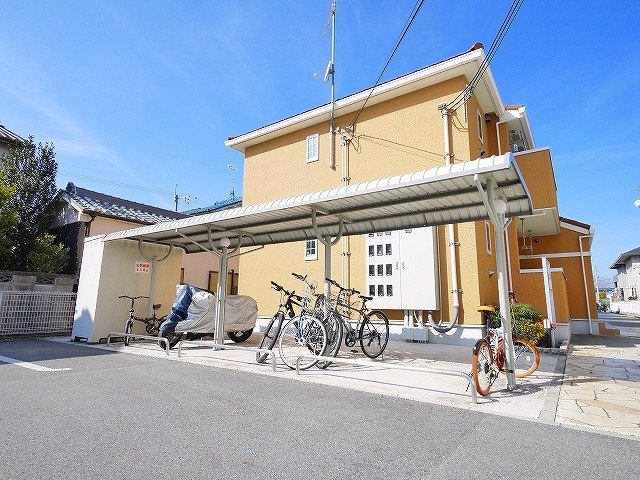 ロングアイランドのその他共用部分|自転車置き場