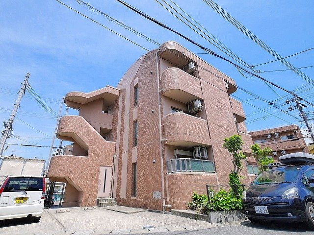 コモドビラⅥの外観|外観もきれいです