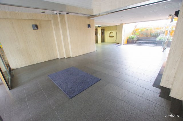 ライオンズマンション新大阪第6　仲介手数料無料のロビー