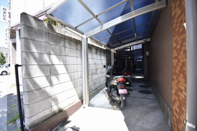 【その他共用部分】 | トーエイ大森コープ | バイク置場