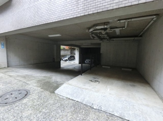 【駐車場】 | 駐車場です。
お車をお持ちの方も安心です。