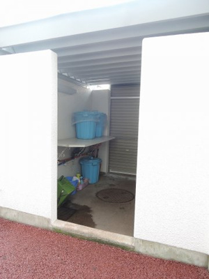 【その他共用部分】 | アーバンハイツ上大岡 | 敷地内ゴミ置場です。
室内に置けるので安心です。