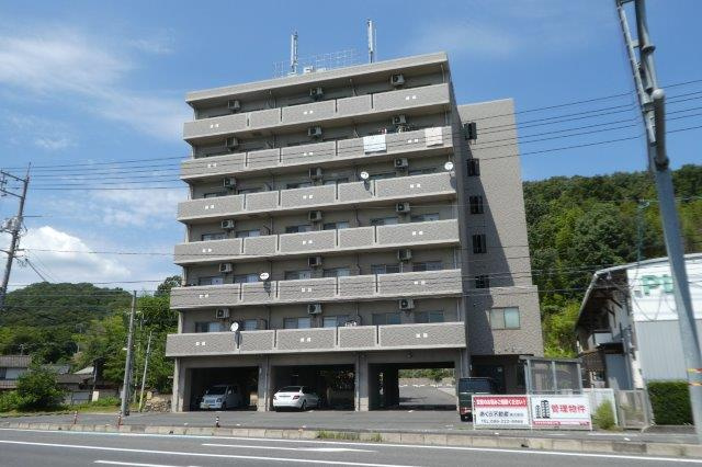 倉敷市新田の賃貸マンションの外観