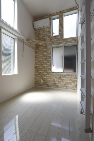 ユナイト追浜パトリスの杜の居間・リビング