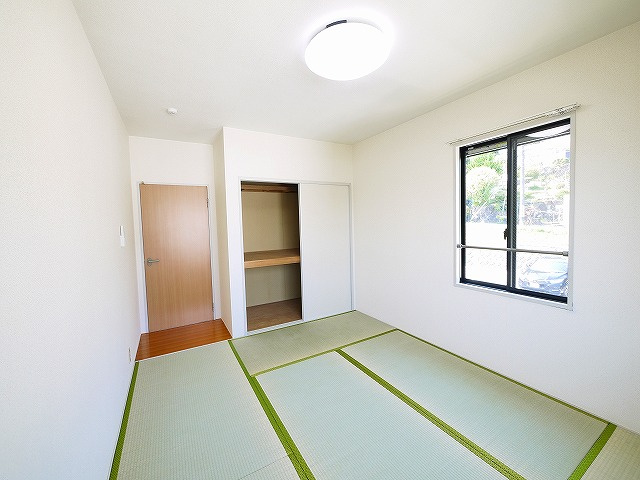 ディアス有里の和室|畳の上でゆっくりとくつろげる和室です