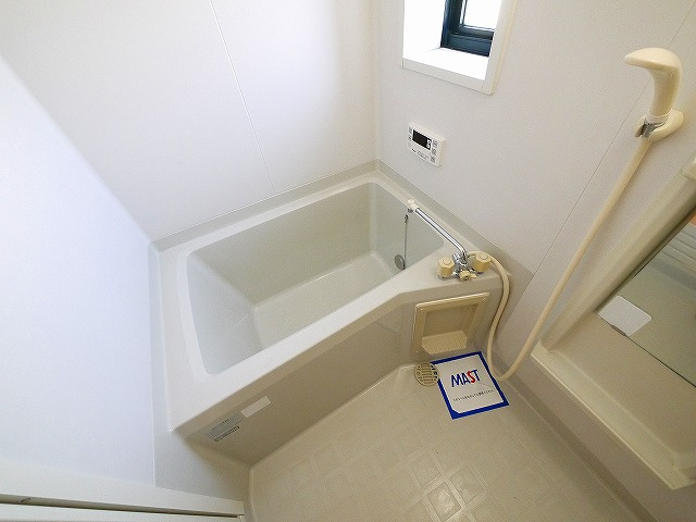 ディアス有里の浴室|落ち着いた空間のお風呂です