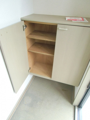 【収納】 | ジョイフルヨコタⅡ | 下駄箱も完備されています