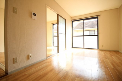 【居間・リビング】 | カーディナル辰巳A棟