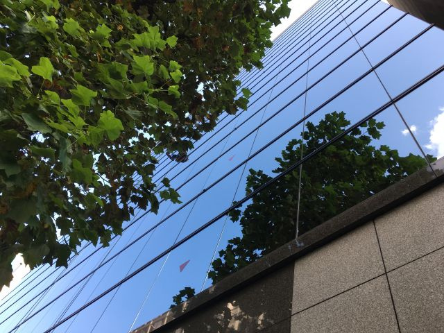 タクエー横浜西口ビルの外観