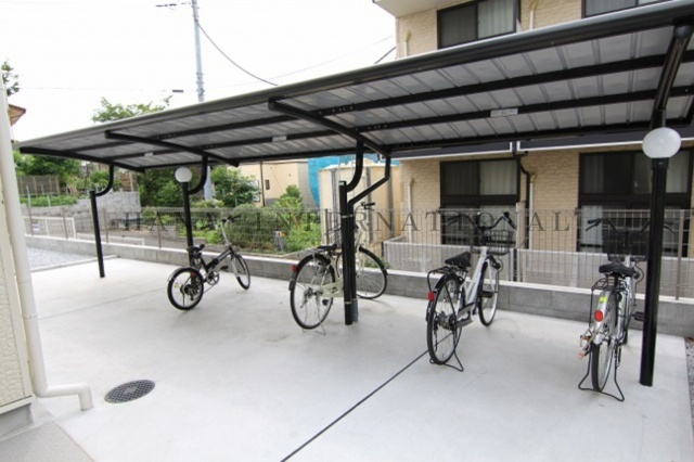 レオネクストアーバンブルーのその他共用部分|駐輪場です(^^)/原付は５０ｃｃまで可