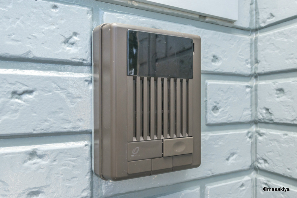 エトワールのエントランス|TVインターホン