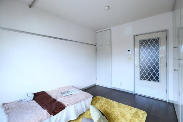 【洋室】 | メゾン大野Ⅲ | 家具・小物はイメージです