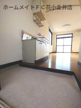 【玄関】 | メゾン渡部2号館