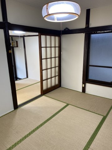 【 貸主 】横浜市南区大岡1丁目　貸倉庫など（業種相談）の和室|6帖