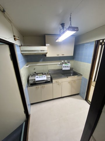 【 貸主 】横浜市南区大岡1丁目　貸倉庫など（業種相談）のキッチン