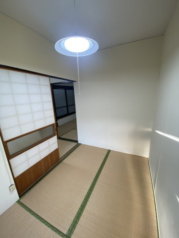 【 貸主 】横浜市南区大岡1丁目　貸倉庫など（業種相談）の和室|3帖