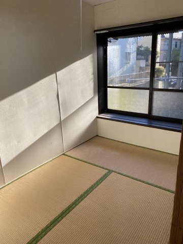 【 貸主 】横浜市南区大岡1丁目　貸倉庫など（業種相談）の和室|3帖