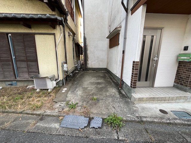 錦町貸家の駐車場