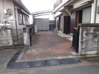 【駐車場】 | 屋根付の駐車スペース！