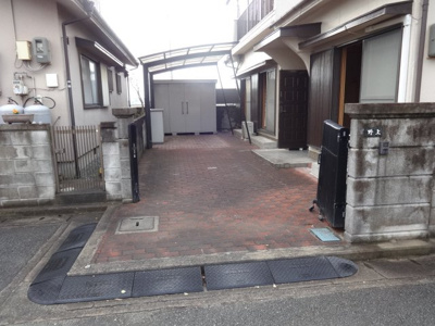 【駐車場】 | 稲美町加古戸建 | 屋根付の駐車スペース！