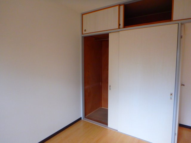 エル鹿島の収納