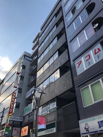 ユニオン駅前ビルの外観