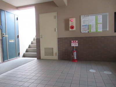 【ロビー】 | Grace A(グレースA）（東花園賃貸） | 建物の内部です